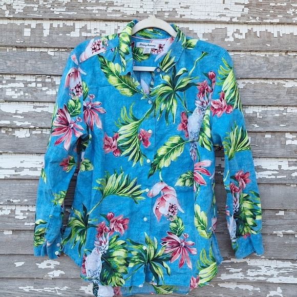 Tommy Bahama Tops - Tommy Bahama Blue Tropical Floral Button-Up Shirt - Women's